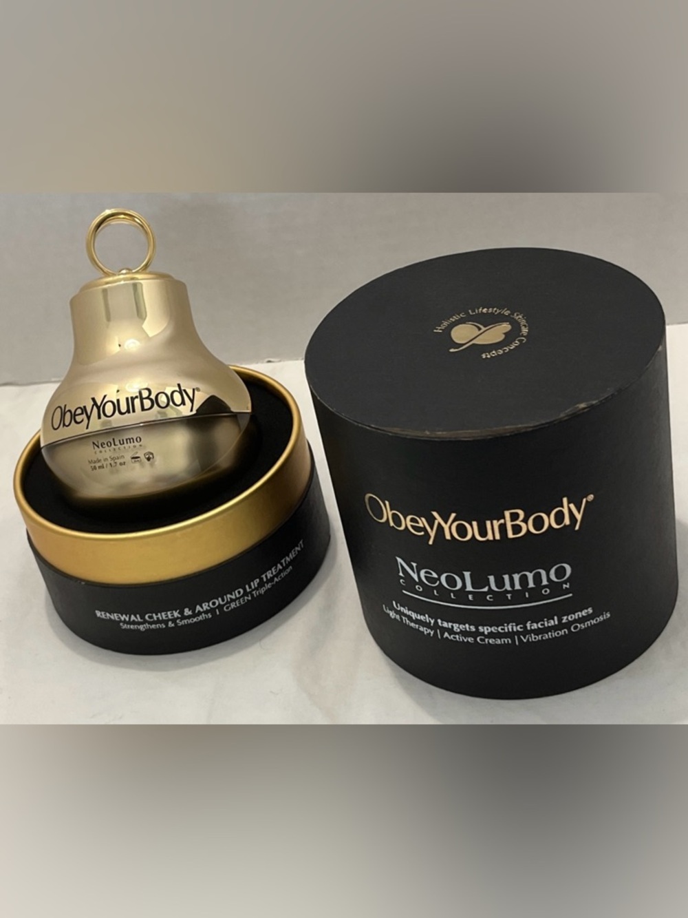 New Obey Your Body NEOLUMO RENEWAL Cheek & Around Lip Treatment